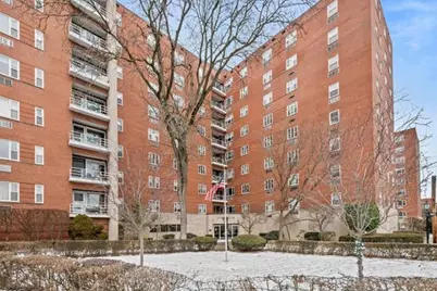 4601 Fifth #327, Pittsburgh, PA 15213 - Photo 1
