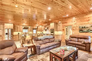 4038 State Route 156, Kiskiminetas Township, PA 15618 - Photo 17