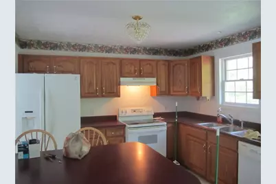 104 Maplewood Ave Maplewood Ave, Carmichaels-Cumberland, PA 15320 - Photo 9