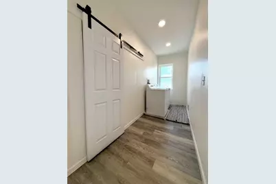 437 Sapphire Way, Pittsburgh, PA 15224 - Photo 15