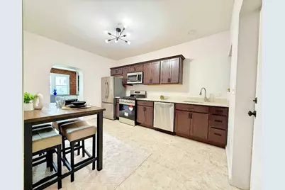 437 Sapphire Way, Pittsburgh, PA 15224 - Photo 5