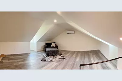 437 Sapphire Way, Pittsburgh, PA 15224 - Photo 19