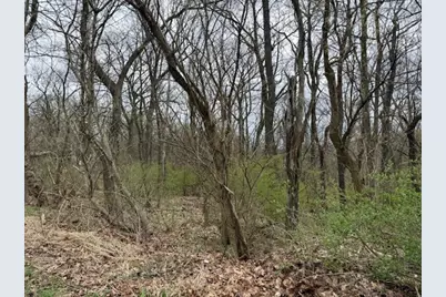 1765 Locust Rd, Pittsburgh, PA 15143 - Photo 19