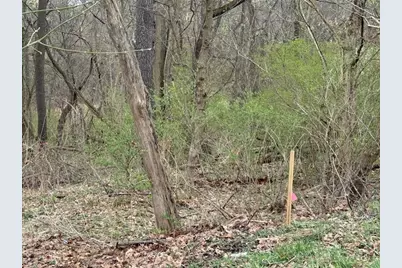 1765 Locust Rd, Pittsburgh, PA 15143 - Photo 5