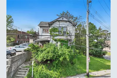112 Bausman St, Pittsburgh, PA 15210 - Photo 1