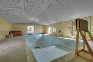 145 Oakhill, Center Township, PA 15001 - Photo 21