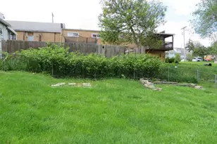 1080 Bruce St, Washington, PA 15301 - Photo 17