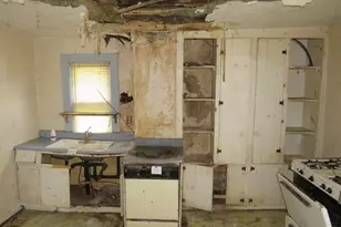 1080 Bruce St, Washington, PA 15301 - Photo 7