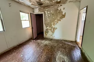 7321 Schley St, Pittsburgh, PA 15235 - Photo 9