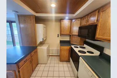 7 Hiland Valley Drive #705, Ross Twp, PA 15229 - Photo 17