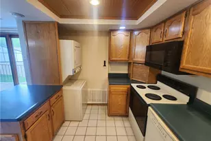 7 Hiland Valley Dr, Ross Twp, PA 15229 - Photo 17