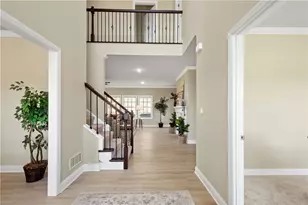 112 Harrowgate Ln, Peters Township, PA 15317 - Photo 3