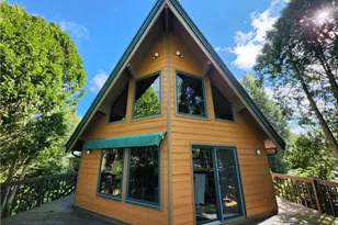 374 Latonka Dr, Jackson Township, PA 16137 - Photo 13