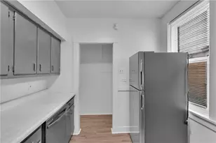 2832 Clermont Ave, Pittsburgh, PA 15227 - Photo 11