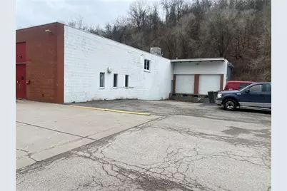 1032 W Saw Mill Run Blvd, Pittsburgh, PA 15220 - Photo 3