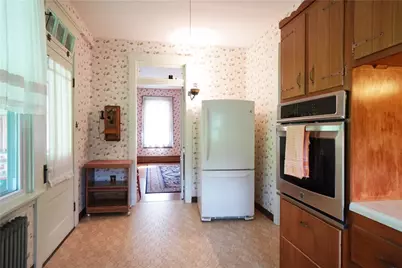 511 Circle Dr, Elizabeth Twp/Boro, PA 15037 - Photo 9