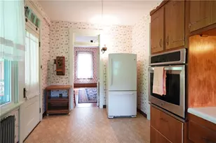 511 Circle Dr, Elizabeth Twp/Boro, PA 15037 - Photo 9