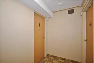 4625 Fifth Ave, Pittsburgh, PA 15213 - Photo 5