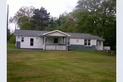 1816 Rombold Rd, Hermitage, PA 16148 - Photo 1