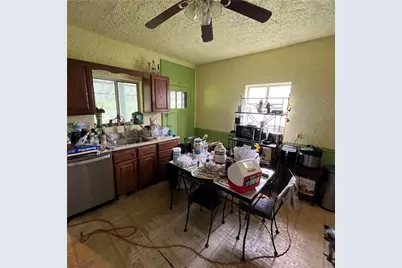 243 Whitaker St, Whitaker, PA 15120 - Photo 13