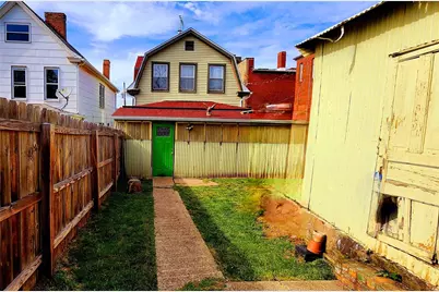 816 E 11th Ave, Munhall, PA 15120 - Photo 27