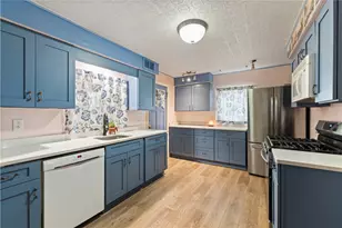 816 E 11th Ave, Munhall, PA 15120 - Photo 17