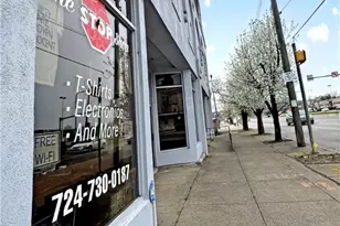 3339 S Jefferson St, New Castle, PA 16101 - Photo 3