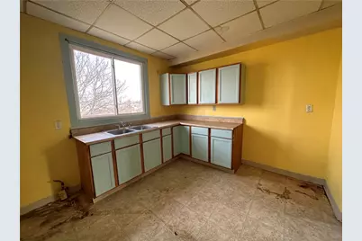 1172 Dennis Avenue, Monessen, PA 15062 - Photo 5