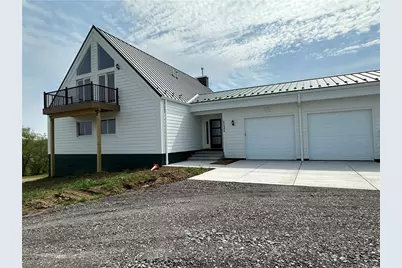 1121 Three Degree, Forward Township, PA 16002 - Photo 3