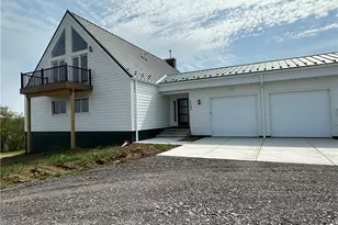 1121 Three Degree, Forward Township, PA 16002 - Photo 3