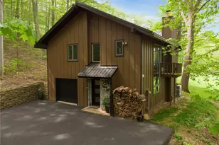 133 Imperial Rd, Hidden Valley, PA 15502 - Photo 1