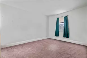 2842 Harcum Wy, Pittsburgh, PA 15203 - Photo 11