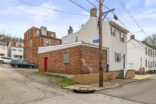 2842 Harcum Wy, Pittsburgh, PA 15203 - Photo 3