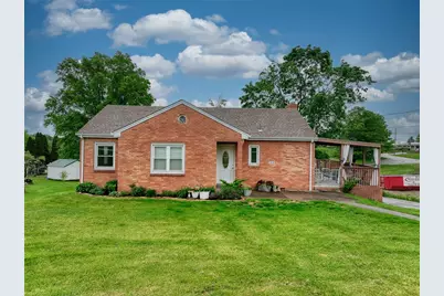 1814 Roosevelt Rd, Ohio Township, PA 15143 - Photo 1