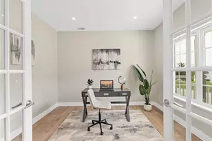 202 Willow Ln, Chippewa Township, PA 15010 - Photo 3