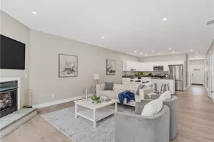 202 Willow Ln, Chippewa Township, PA 15010 - Photo 9