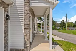 202 Willow Ln, Chippewa Township, PA 15010 - Photo 21