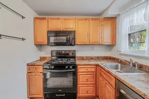 4018 Meadowbrook Blvd, Pittsburgh, PA 15227 - Photo 15