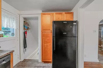 4018 Meadowbrook Blvd, Pittsburgh, PA 15227 - Photo 17