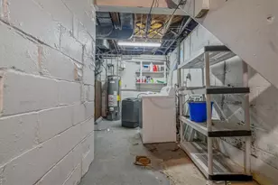 4018 Meadowbrook Blvd, Pittsburgh, PA 15227 - Photo 31