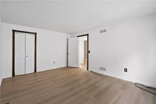 675 College St, Pittsburgh, PA 15232 - Photo 19