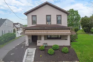 415 Wilcox St, Carnegie, PA 15106 - Photo 1