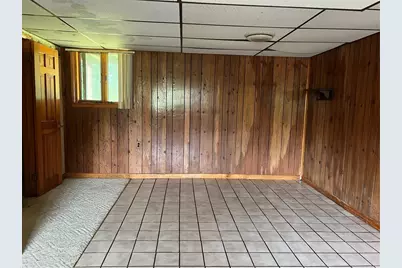 105 Lawrence Ave, Twp of But NW, PA 16001 - Photo 23