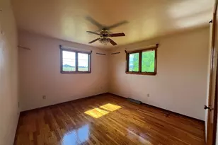 105 Lawrence Ave, Twp of But NW, PA 16001 - Photo 15