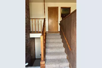105 Lawrence Ave, Twp of But NW, PA 16001 - Photo 7