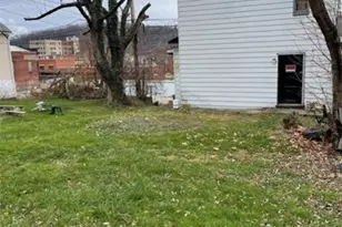 1025 Kenneth Ave, New Kensington, PA 15068 - Photo 3