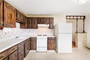 601 Dressel Rd, Pittsburgh, PA 15101 - Photo 19