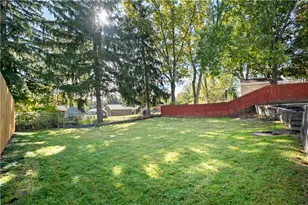 601 Dressel Rd, Pittsburgh, PA 15101 - Photo 33