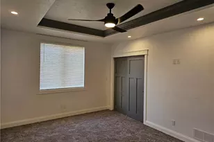 801 Wimbledon Dr, Mount Pleasant Township, PA 15666 - Photo 7