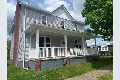 201 Avenue B, Latrobe, PA 15650 - Photo 1